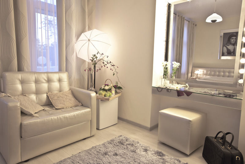 Hotel Dom Aktera Odessa Ngoại thất bức ảnh